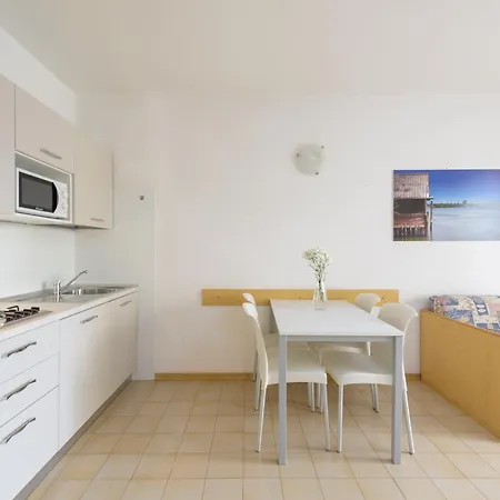 Apartamento Lavinia *