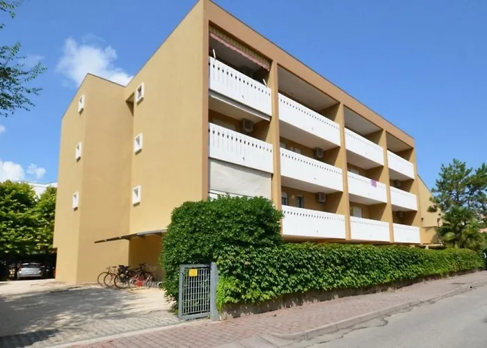 Apartment Lavinia *
